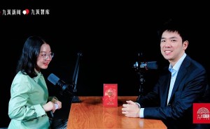 专访罗弼文：AI时代公司转型新探索，永久聘用与文科生崛起新机遇