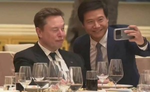 雷军马斯克国宴同框：从崇拜到竞合，见证中国科技崛起新姿态