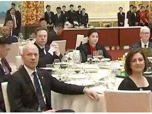 从湘乡山村到全球科技核心：坐马斯克库克中间的湖南女人周群飞传奇