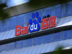 百度一季度AI收入首超广告成“顶梁柱”，资本开支激增，李彦宏押注AI未来