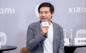 雷军畅谈小米汽车:从短期爆发到长期深耕,以实力叩响全球市场之门