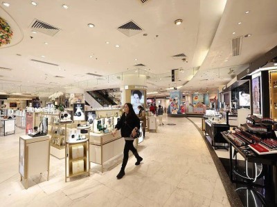 传统商场批量闭店：标准化模式落幕，新零售如何抓住消费新需求？