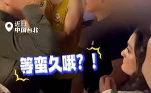 黄仁勋夜市买单换烤玉米:是高效之举还是挑战排队公平?