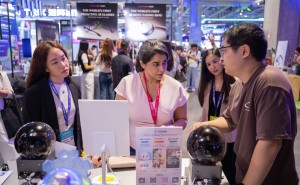 澳门BEYOND博览会：AI“破圈”数字世界，具身智能等成果引领真实场景新变革