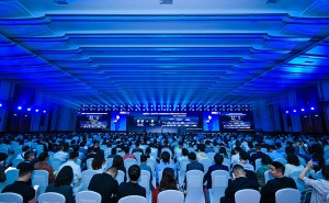 华为智能光伏战略与新品发布：以技术创新引领新型电力系统构建新征程