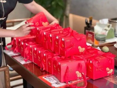 拼多多礼品代发：低价背后藏隐患，选对平台稳发货少补救才关键