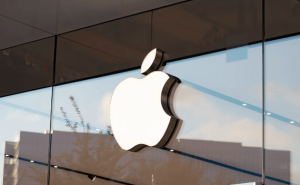 苹果WWDC26今夜启幕：库克谢幕演讲，AI升级与系统革新成焦点