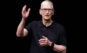 库克WWDC 2026或迎谢幕演讲,苹果新帅接棒,折叠屏能否开启新篇章?