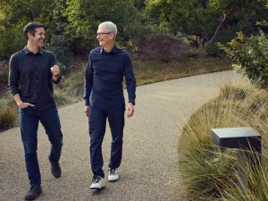 WWDC 2026落幕：库克时代收官，Siri AI登场开启苹果新篇章