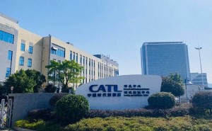 宁德时代布局锂空气电池：远期续航或达7000km，电车成本有望再降