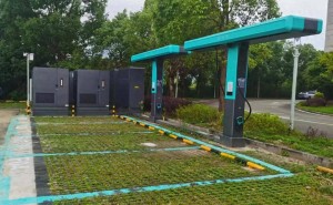 比亚迪闪充区外站多地落地，高速出行补能无忧，开启便捷新篇章