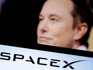 SpaceX上市首日表现亮眼 马斯克或借此跃升万亿富豪之列