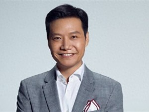 雷军武汉发声：小米未来十年剑指全球硬核科技引领者 邀年轻人才共赴创新浪潮
