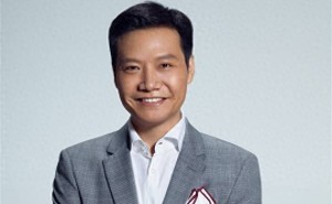 雷军武汉发声：小米未来十年剑指全球硬核科技引领者 邀年轻人才共赴创新浪潮