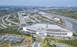 探秘成都汽车城：266种测试场景护航，高端新能源“成都造”蓄势待发