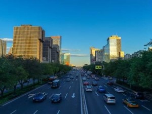 万达商管高层变动：张春远卸任董事长 陈洪涛接棒引领新征程