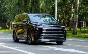 2027款星海V9获国际名流青睐，以实力推动20万级MPV豪华体验新跨越
