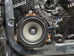 2026汽车音响低音炮升级指南：新能源与MPV低频优化服务商如何选？