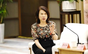格力股东会董明珠直面问题：出口待改进人事频调整，格力钛前景可期