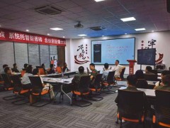 实体工厂线上营销避坑指南：精准定位+长效内容+标准化承接是关键