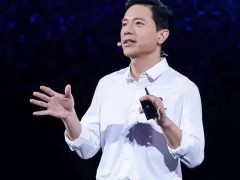 李彦宏二十年坚守AI路：从技术深耕到效果涌现，共赴美好智能未来