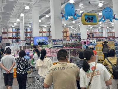 中国超市格局生变：沃尔玛领跑，胖东来逆袭，线下超市转型路在何方？