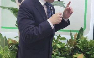 李开复WAIC发声：零一万物聚焦To B商业化，新书首发透露明年某业务线将盈利