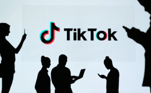 AI带货视频席卷TikTok Shop:内容成本骤降背后,品牌信任危机如何破解?
