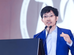 梁文锋“克制”战略解析：为何舍视频生成与世界模型，押注AGI未来？