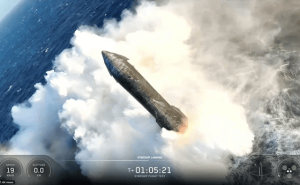 马斯克“至暗一周”财富缩水8800亿 星舰第13次试飞：助推器硬溅落飞船成功入洋