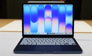 John Ternus力推!MacBook Neo成苹果Mac销量增长新引擎