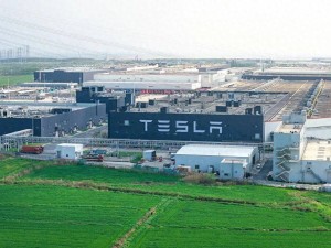 特斯拉被传剥离中国业务？马斯克紧急辟谣：荒谬假新闻从未提及