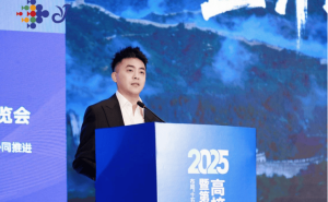 360组织与制度双调整：周鸿祎力推AI转型考核，陈朝华二度回归掌公关