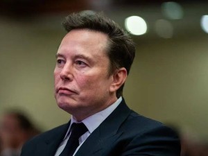 马斯克宣布：SpaceX明年四季度首发搭载英伟达芯片AI卫星 2028年大规模部署