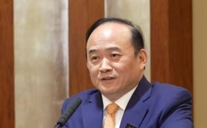 兰世立回应“杀猪盘”质疑：牛津全球CEO班系官方项目，学费物超所值