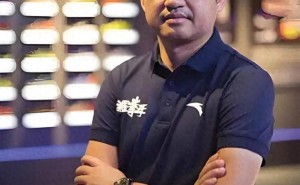 亲兄弟携手创辉煌!哥哥415亿弟弟425亿,共铸厦门商业传奇