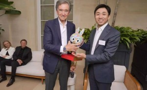 泡泡玛特王宁拜访LVMH总部，与奢侈品巨头交流，潮玩与高端零售碰撞新火花
