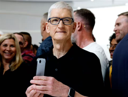 库克确认Apple智能国内过审，基础功能将至但Siri AI仍需等待