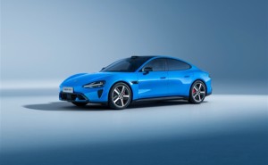 小米SU7系列28.5个月交付超50万台 引领国内纯电轿跑交付新速度