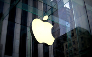 苹果折叠机iPhone Ultra主板亮相，A20 Pro芯片采用WMCM封装引关注