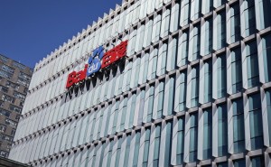 百度2026年9月1日正式转换香港双重主要上市 开启发展新征程
