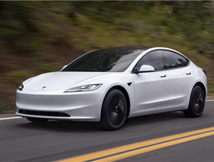 特斯拉平价版Model 3中国香港澳门上市，配置精简续航动力有变化