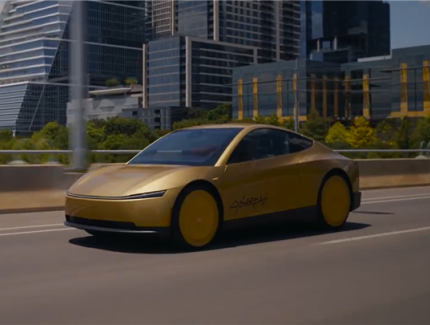 特斯拉Robotaxi下月部署新车队 搭载FSD v15或实现24小时不间断运营